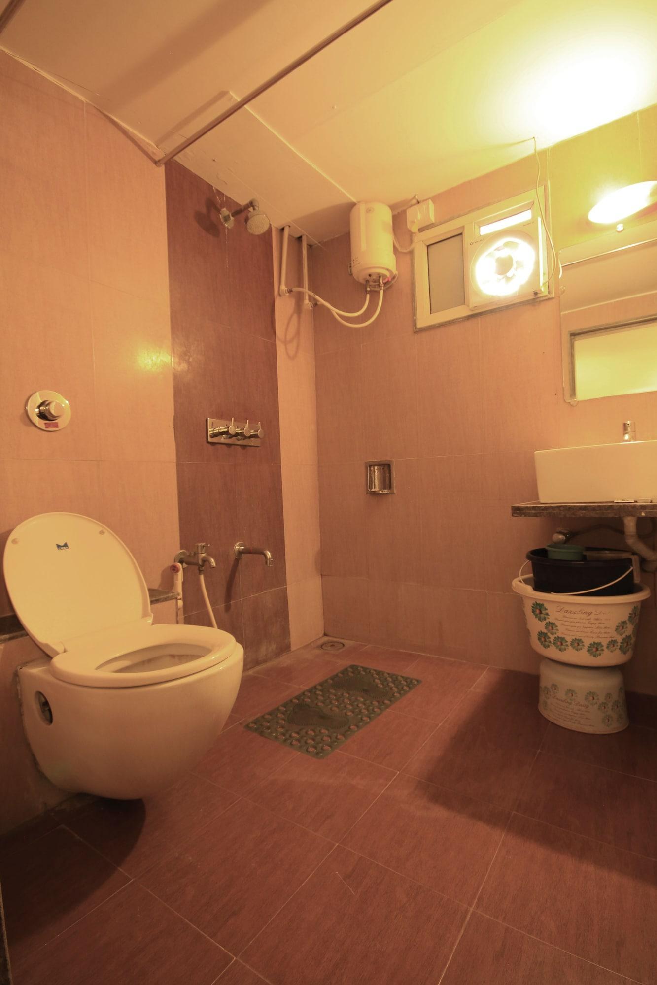 OYO 891 Hotel Kadamb Inn Ahmedabad Exterior foto