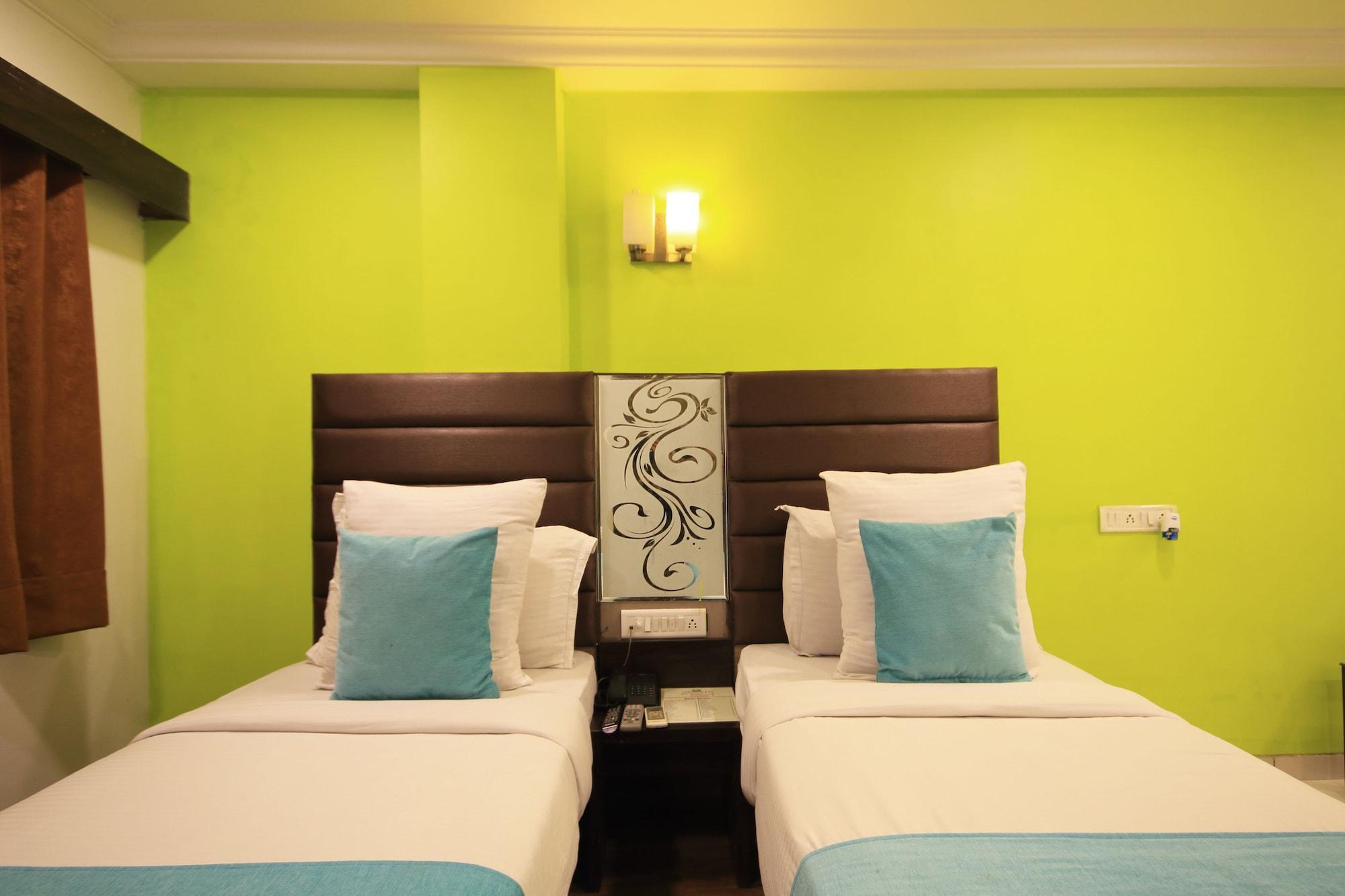 OYO 891 Hotel Kadamb Inn Ahmedabad Exterior foto